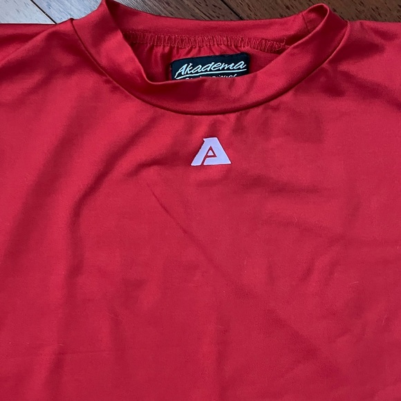 Akadema Professional Adult M Long Sleeve Athletic Shirt Gym Workout Base Layer - Picture 2 of 7